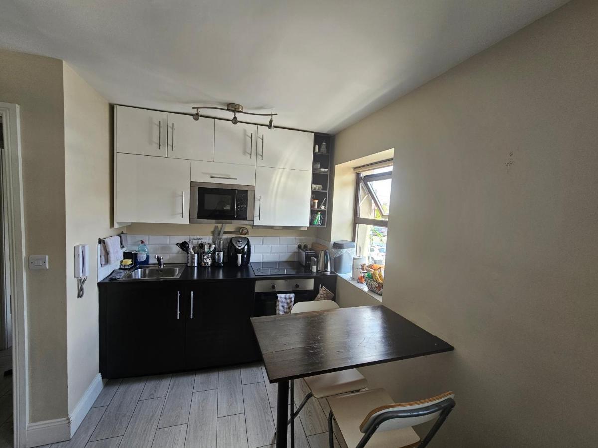Cosy City Centre Apartment Galway Exterior photo